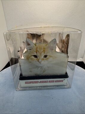 Sculptured Acrylic Cat Note Holder - Cream Kitten